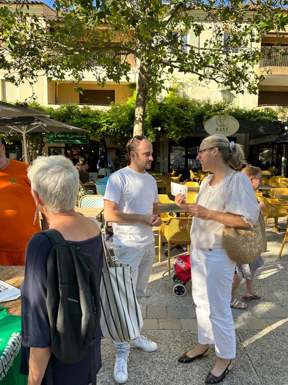 Lire la suite à propos de l’article FORUM DES ASSOCIATIONS – LOURMARIN